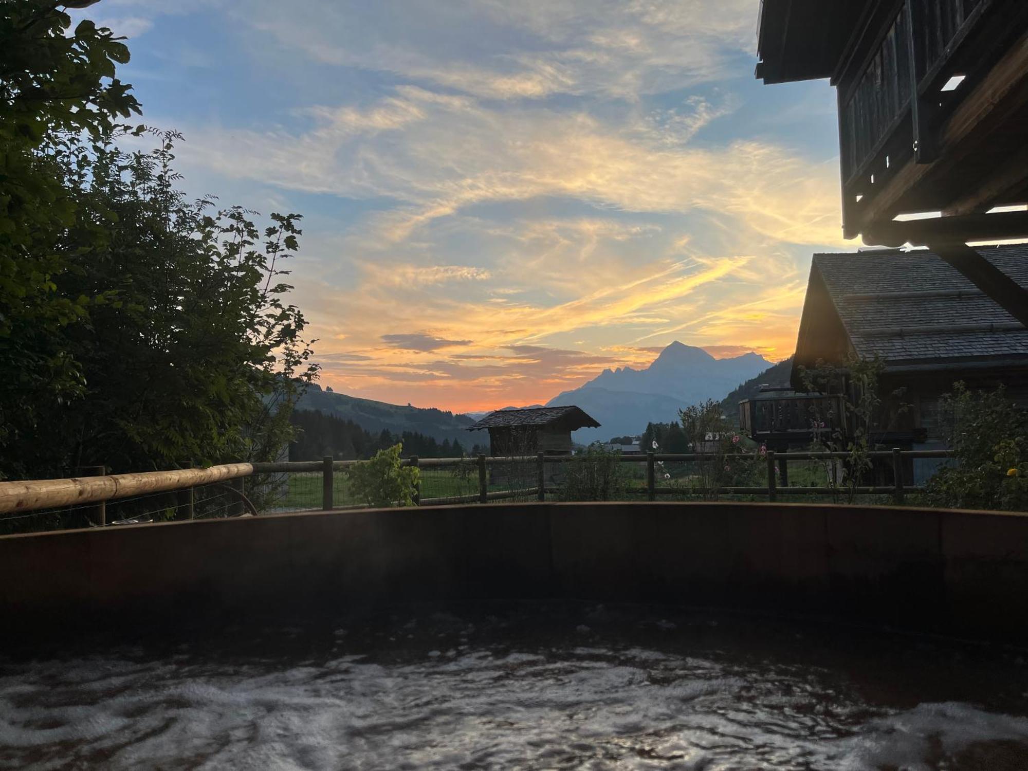Le Chalet Du Cret - 8 Pers, Tout Confort Avec Jacuzzi 圣母贝莱克 外观 照片